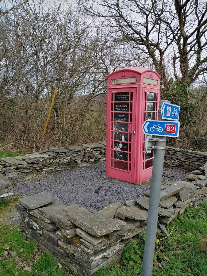 The Mill Cottage Llechryd Esterno foto